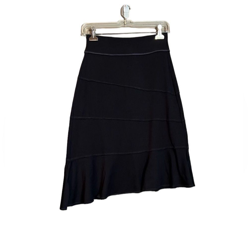 Athleta black tiered asymmetric hem skirt